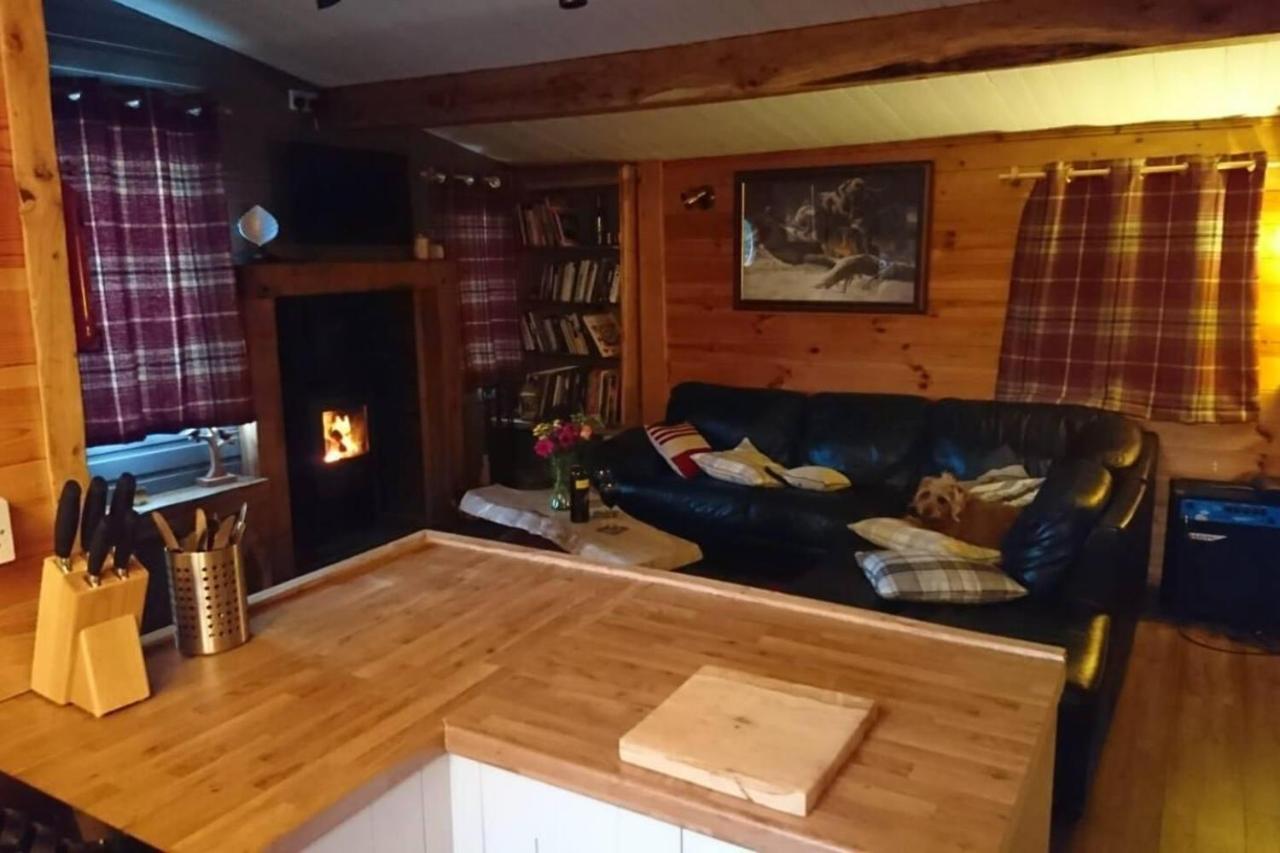 Charming 2-Bed Cabin In Sutton ColdfieldRoyal Sutton Coldfield Kültér fotó