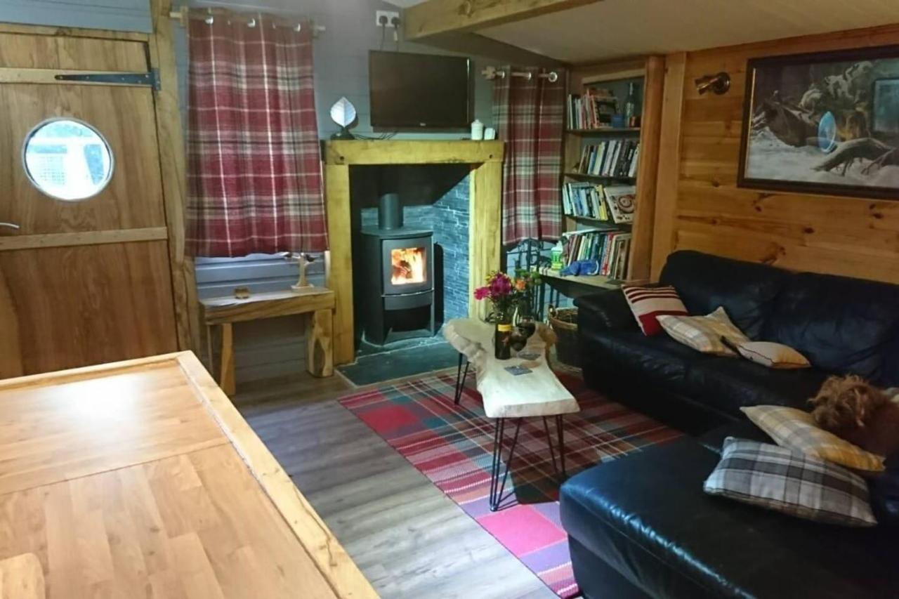 Charming 2-Bed Cabin In Sutton ColdfieldRoyal Sutton Coldfield Kültér fotó